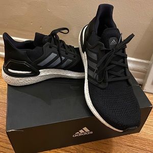 ADIDAS ULTRABOOST 20 NWT